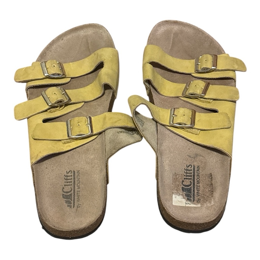 CLIFFS by White Mountain 3 strap butter yellow sandals - Picture 2 of 4